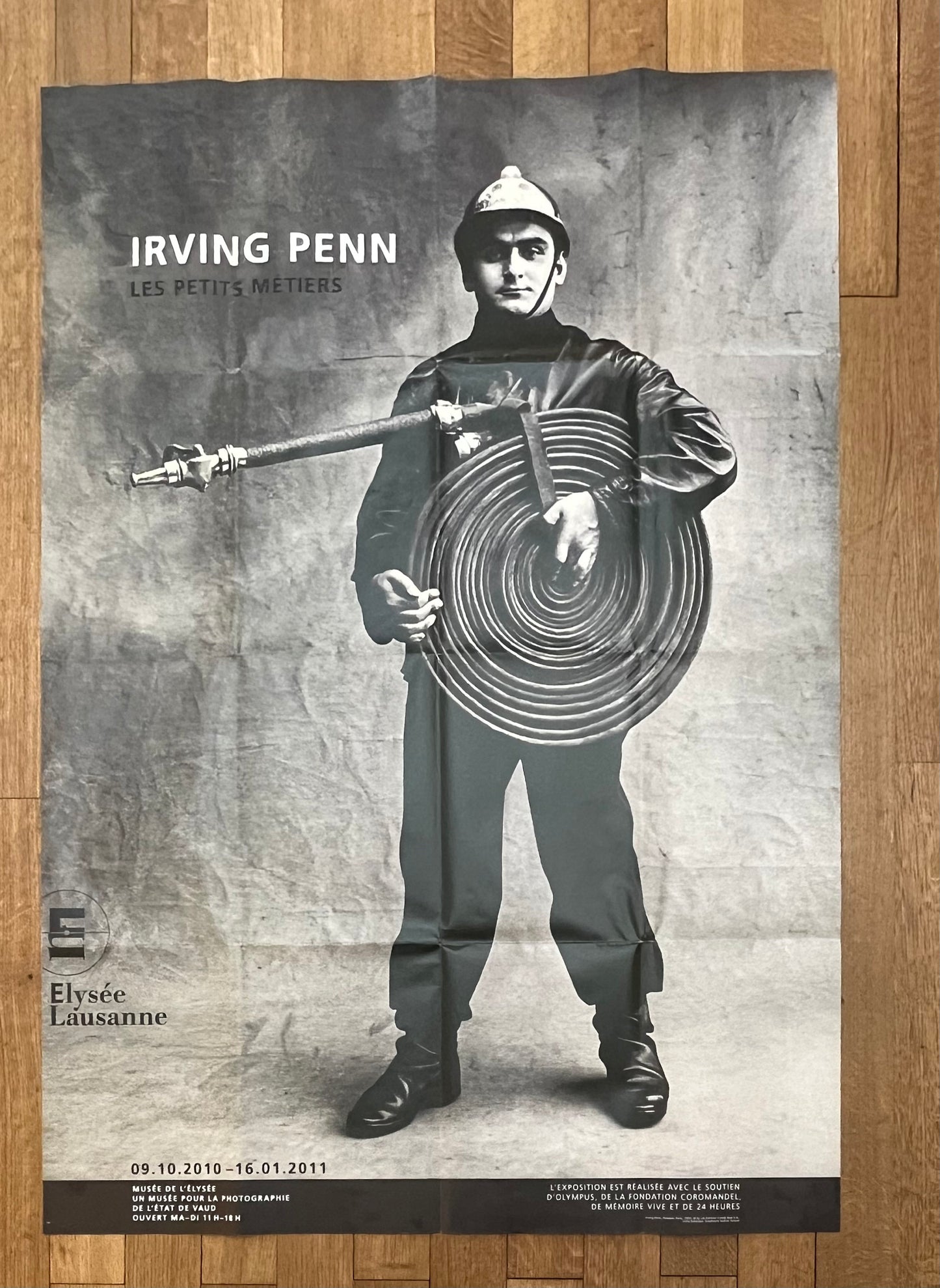 Irving Penn original photo poster folded - 35.2"×50.2" (89.5×127.5cm)