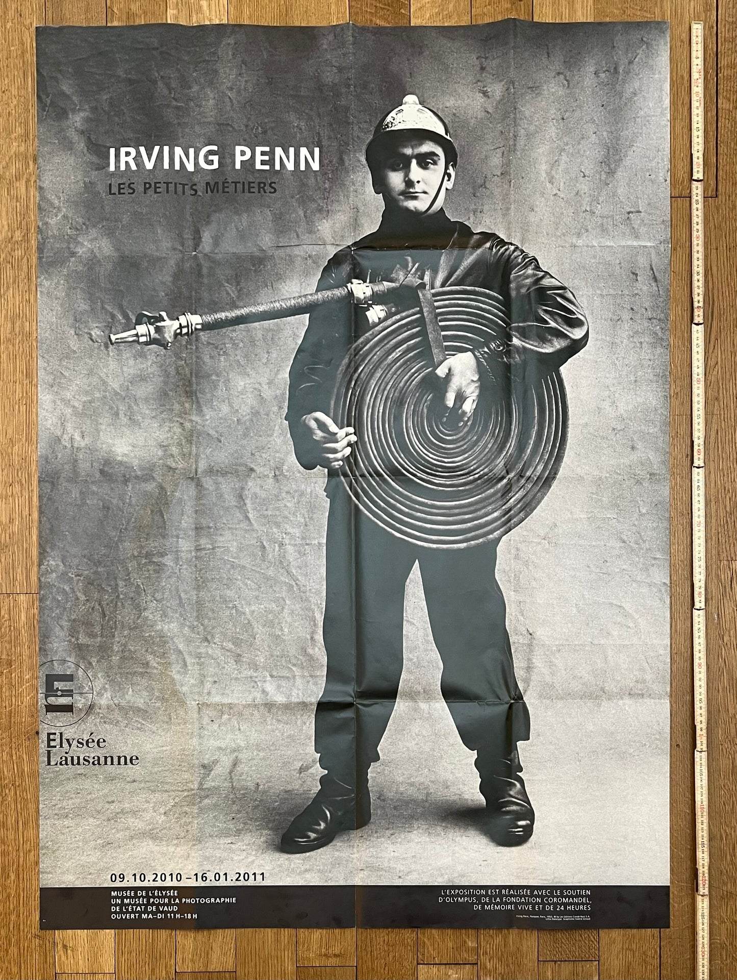 Irving Penn original photo poster folded - 35.2"×50.2" (89.5×127.5cm)